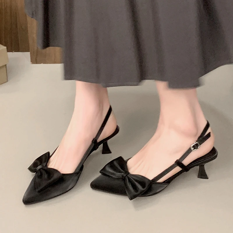 

Women Silver Metallic Pointed Toe Slingback Kitten Heel Pumps With Bow Adjustable Buckle Elegant Office Daily Wear Shoes Elegant