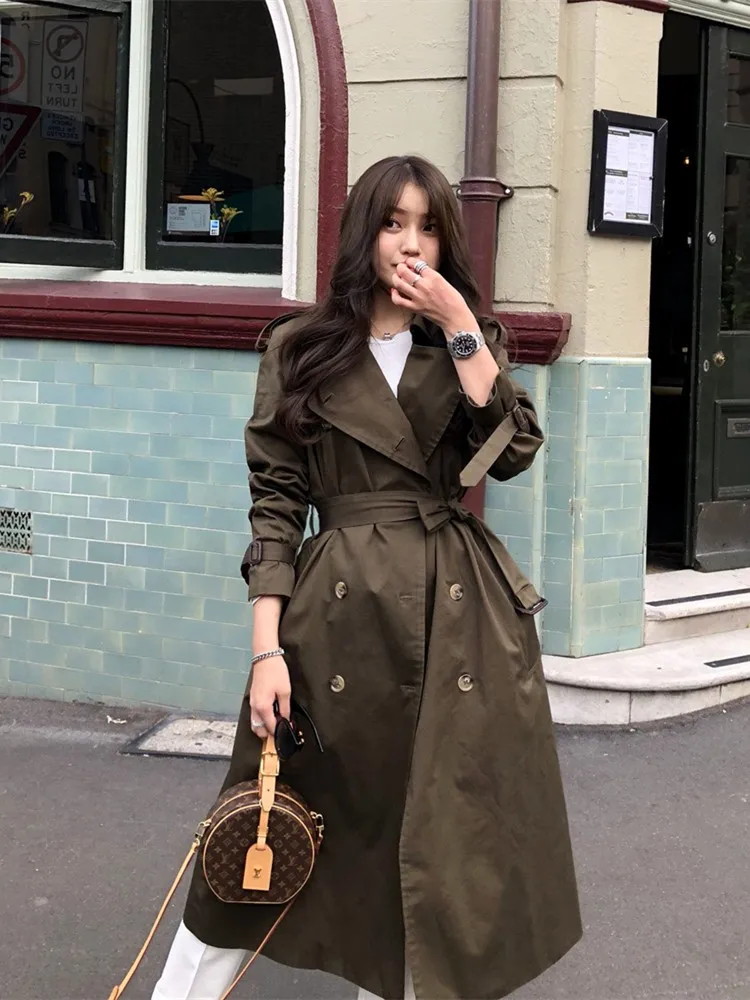 

Женское демисезонное пальто в военном стиле средней длины, осенняя коллекция 2026, корейская версия, студенческий стиль, Ins Aosphere, британский стиль, куртка