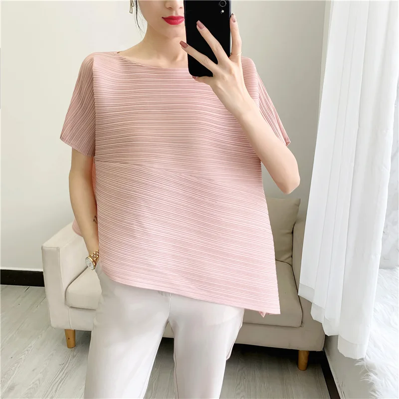 

Miyake Pleated Tops Women 2023 Summer T-Shirt Folded Short Sleeve Slim Irregular Design Feeling Comfortable Casual Clothes