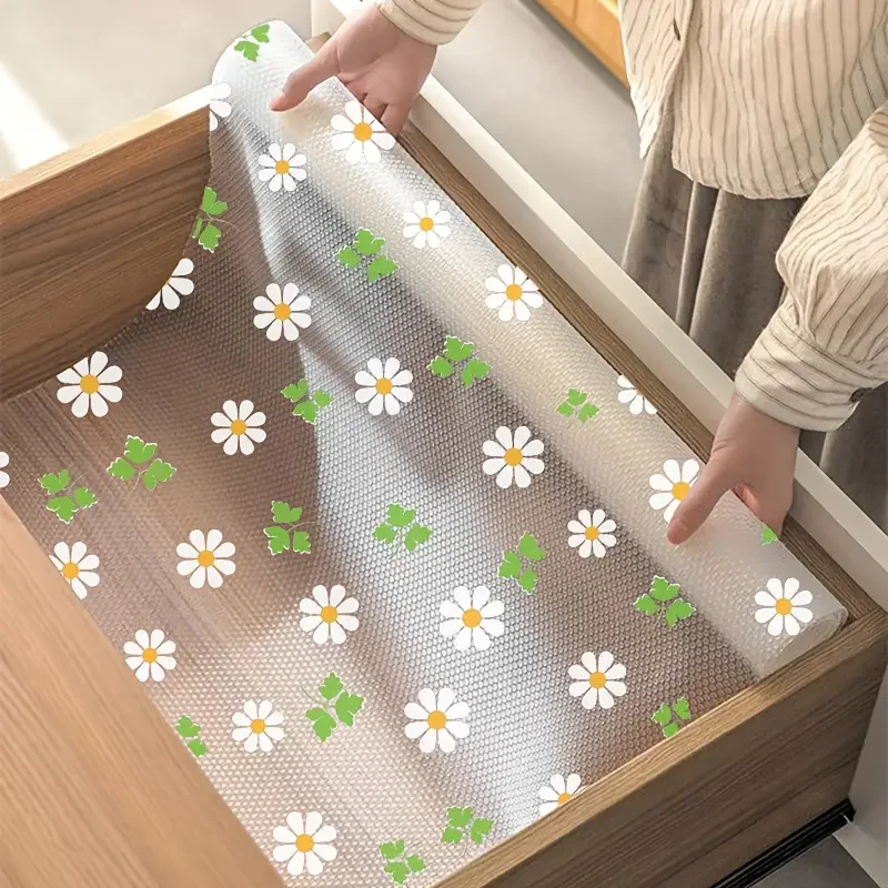 

1 Roll Colorful Leaf Pattern Padded Non-Sticky, Anti-Slip Waterproof & Dustproof EVA Cabinet Mat Drawer & Shelf Liners