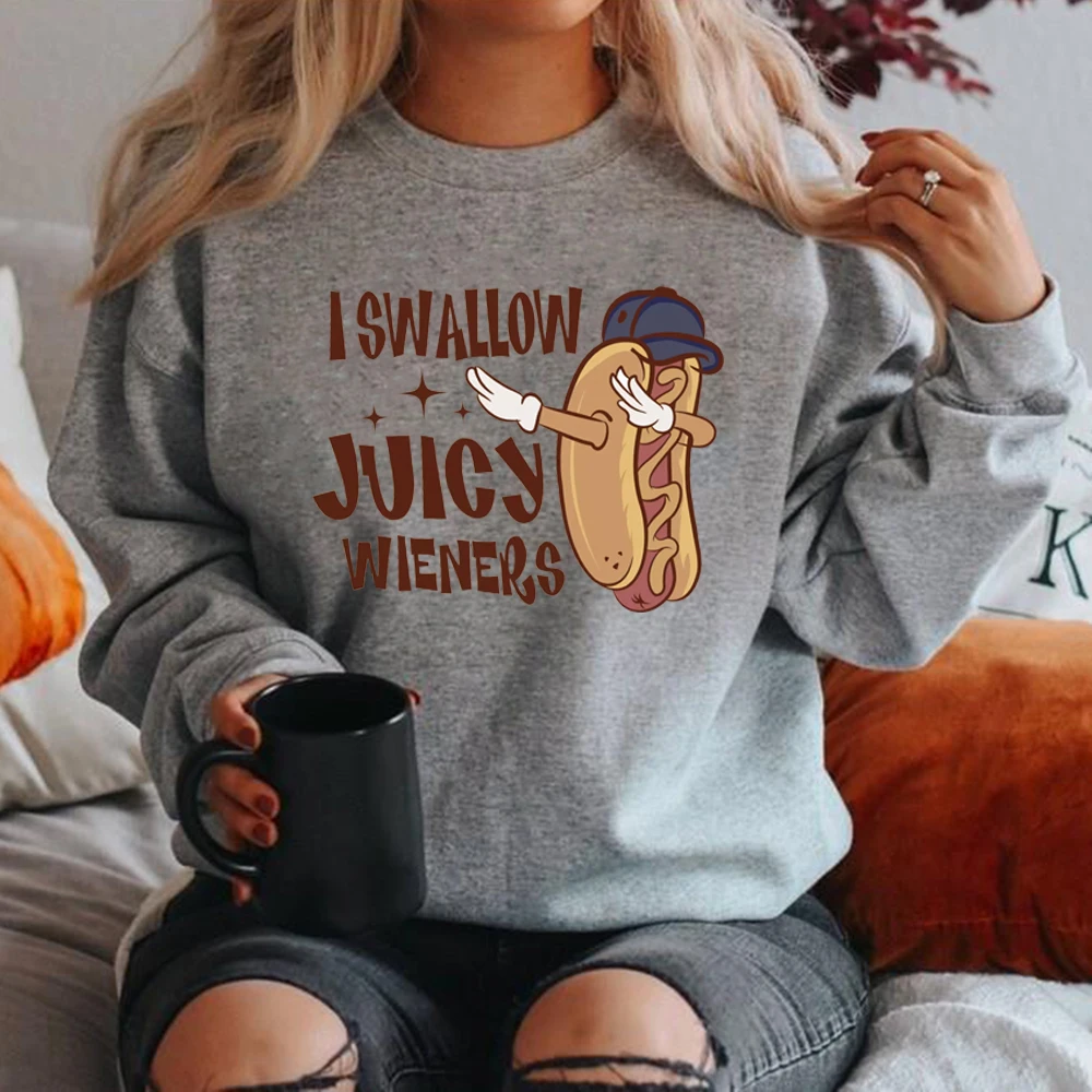เสื้อสเวตเชิ้ต I Swallow Juicy Wieners ลายตลกๆ แปลกๆ เสื้อยืดมีมตลกๆ สำหรับผู้ชายและผู้หญิง เสื้อคอกลมแบบสวมหัว เสื้อฮู้ดดี้อารมณ์ขัน