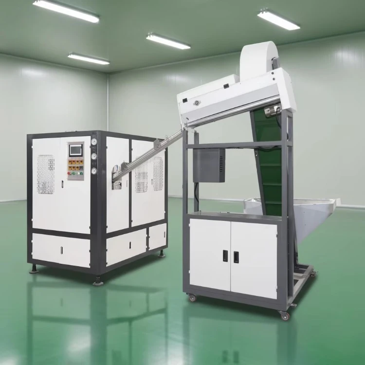 Compact Factory Direct Low Noise 4 Cavity Fully Automatic PLC Controlled Motor-Driven PET Bottle Blow Molding Machine