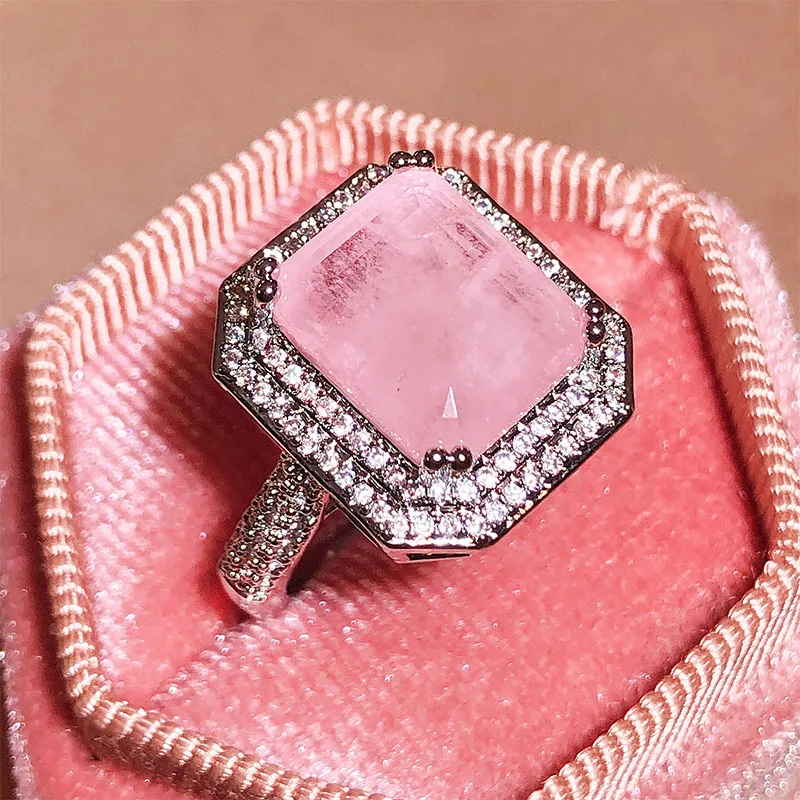 

Stylish Pink Crystal Geometry Full Diamond Couple Ring For Women Square Zircon Plated Silver Halloween Engagement Jewelry