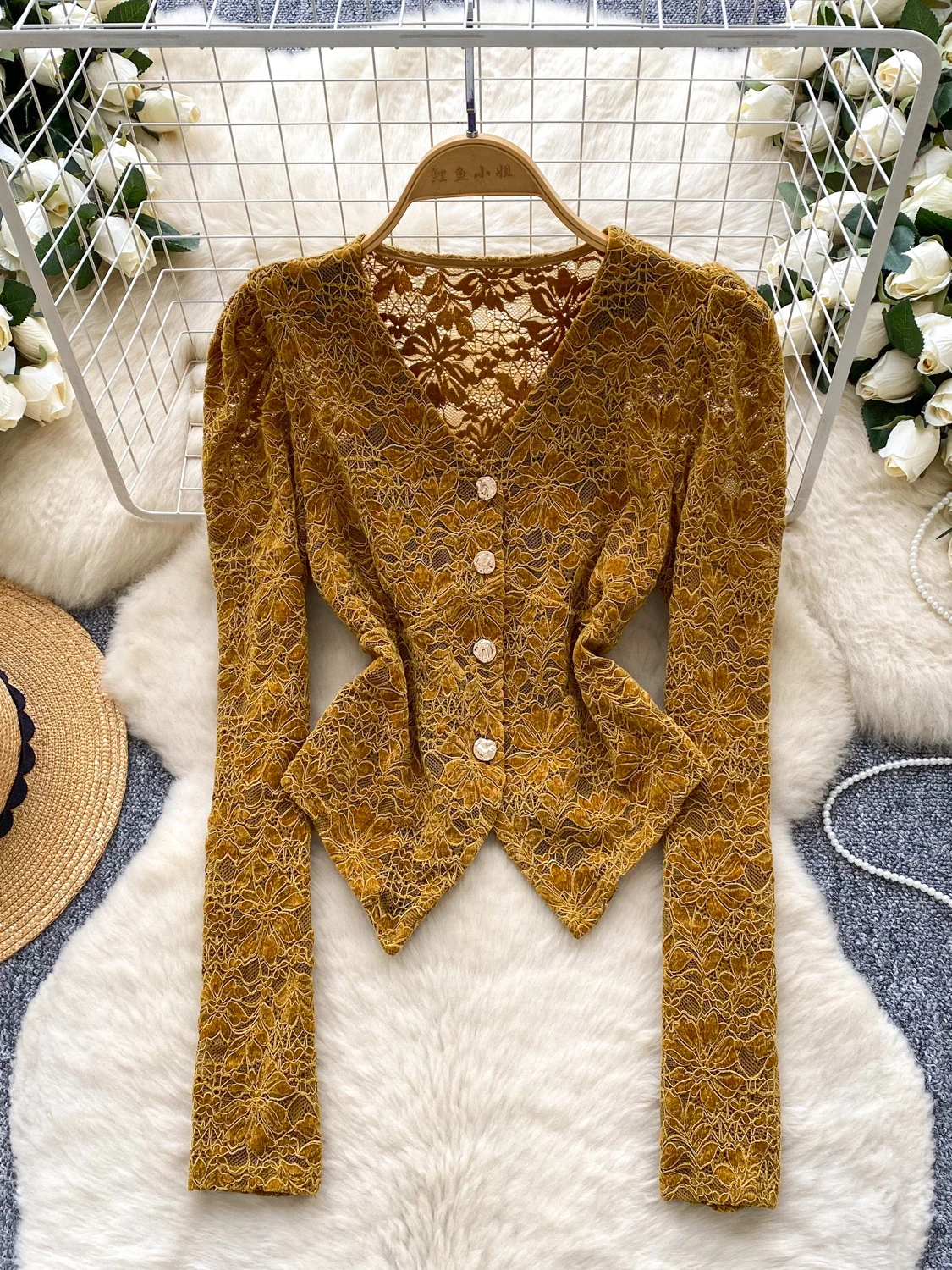 قمصان وبلوزات دانتيل بنية اللون برقبة على شكل حرف v عتيقة 90s جمالية أنيقة Y2k 2000s قميص طويل الأكمام ملابس ربيع الخريف 2025