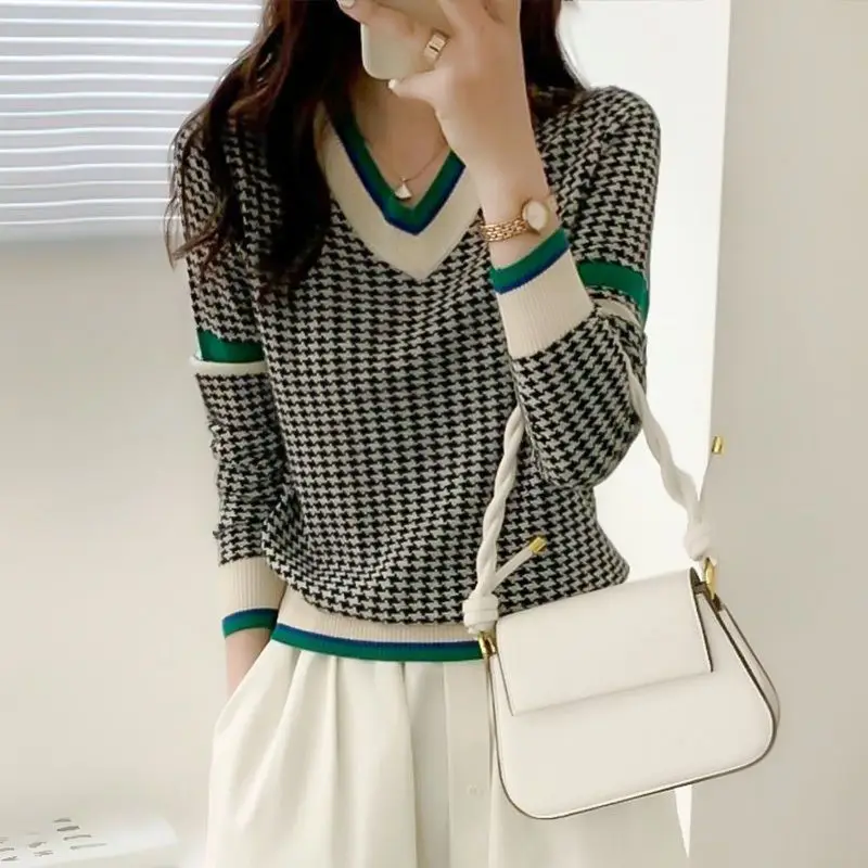 

Korean Fashion Women Clothing Houndstooth Sweaters Autumn Winter New V-Neck Contrast Color Casual Slim Long Sleeve Knitted Tops