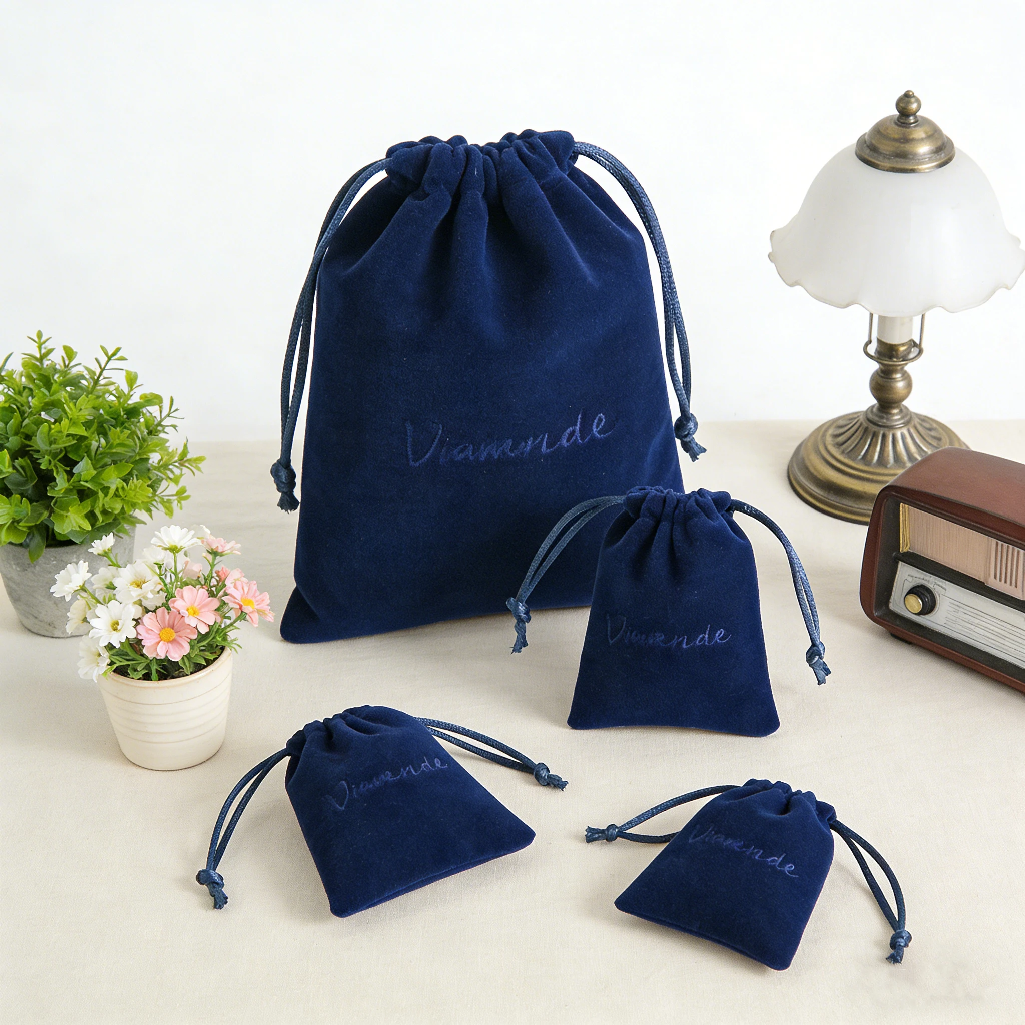 

Personalized Logo 50 Jewelry Soft Velvet Drawstring Pouch Ring Watch Bracelet Pendant Necklace Sunglasses Organizer Cosmetic Bag