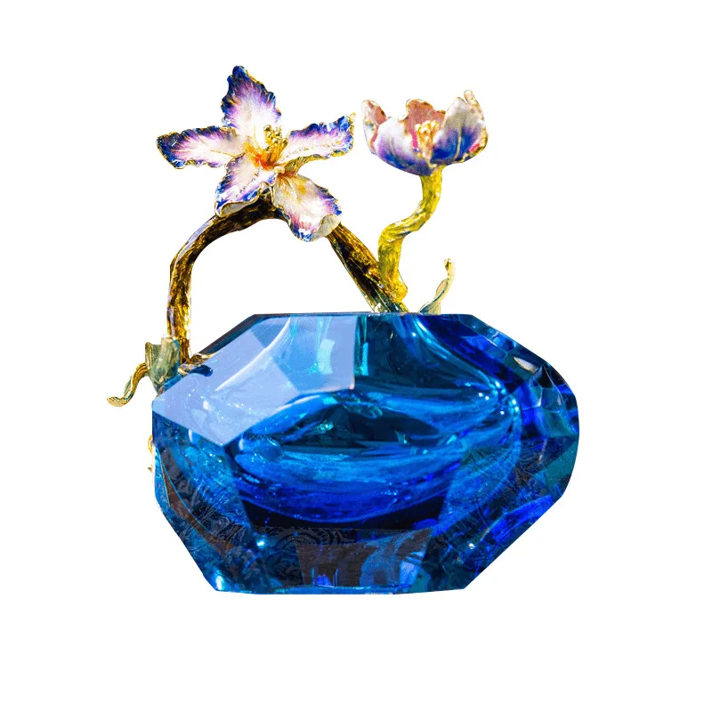 

Entrance TV cabinet, light luxury modern vase, ornament