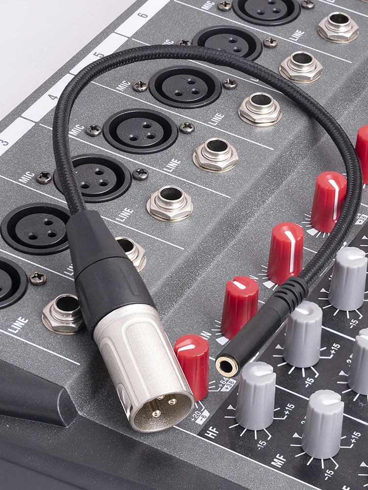 Adapter Mini Jack 3.5mm żeński na XLR męski - usage example