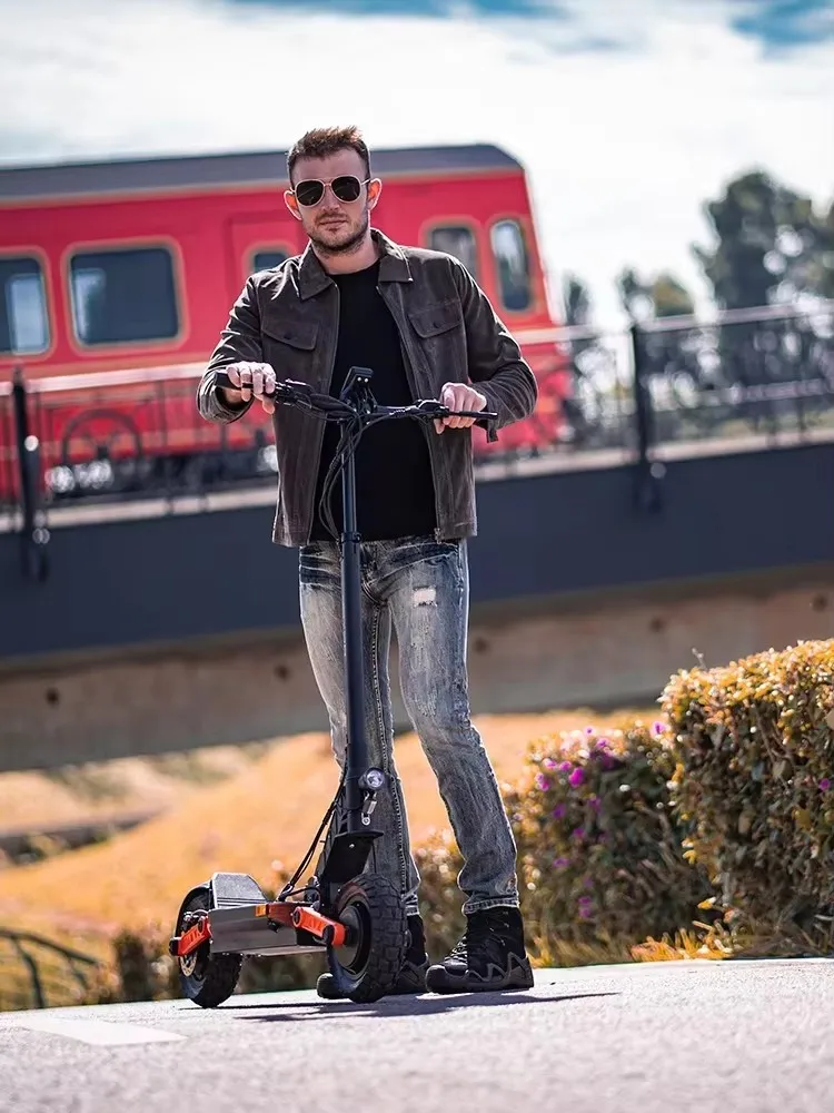 JOYOR S10-S-Z E Scooter mit 60V 18Ah Akku, Dual-1000W-Motor, Max 25 km/h und 75km Reichweite