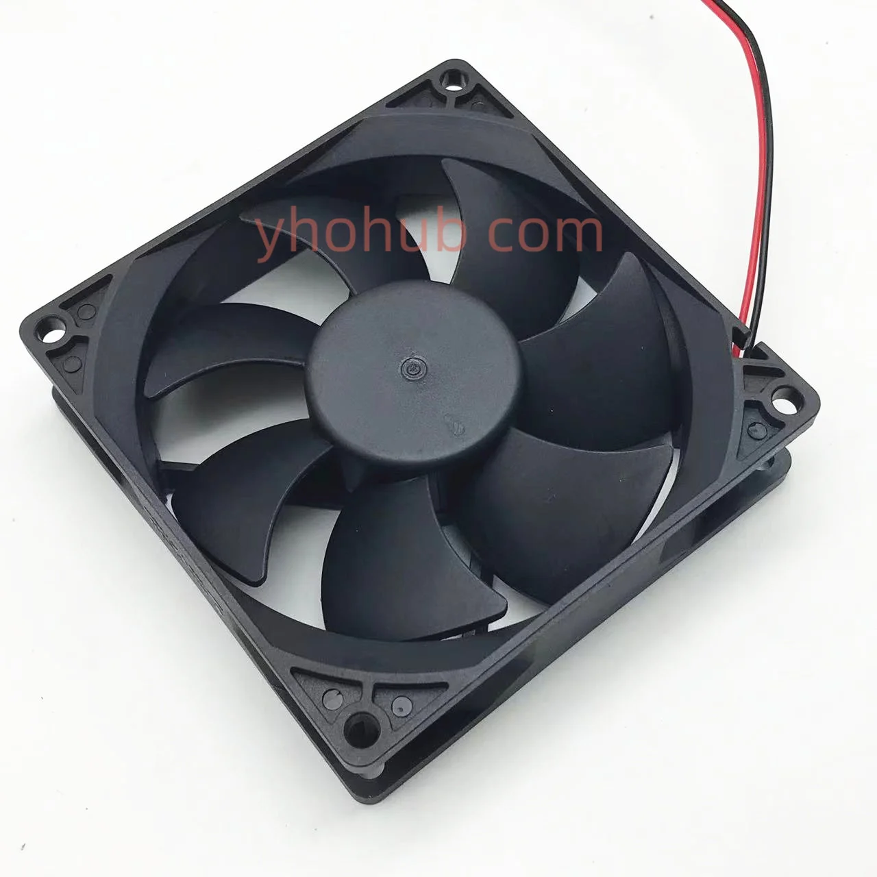 YTD249225S04501 4500RPM DC 24V 0.30A 92x92x25mm 2-Wire Server Cooling Fan