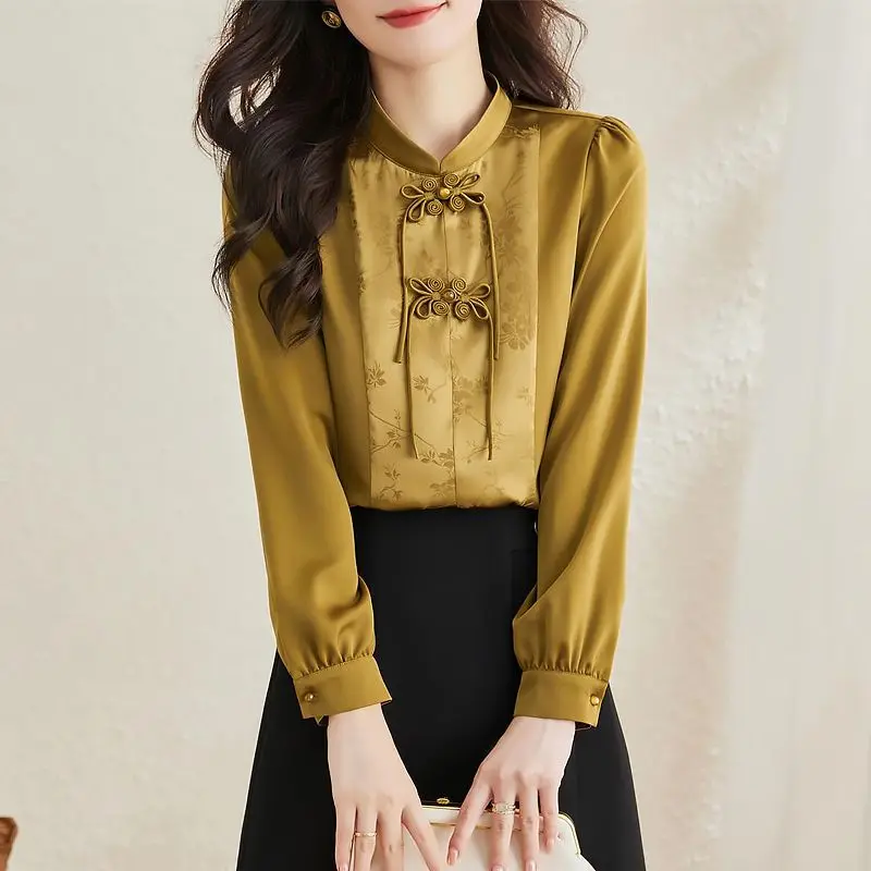 Early Spring Tops for Women Shirts for Spring Wear 2025 New French Temperament New Chinese Puff Sleeve Cardigan