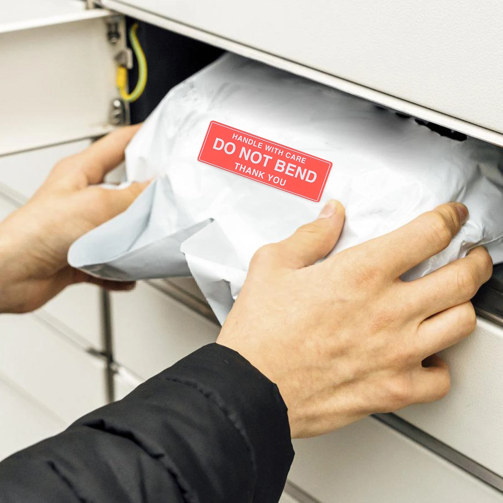 

1 Roll Do Not Bend Warning Sticker Shipping Packing Label Handle Care Fragile Adhesive Sticker Don't Stack Label