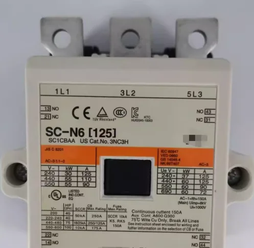 3P universal AC contactor 32A multi coil voltage din rail three phase motor starter switch element