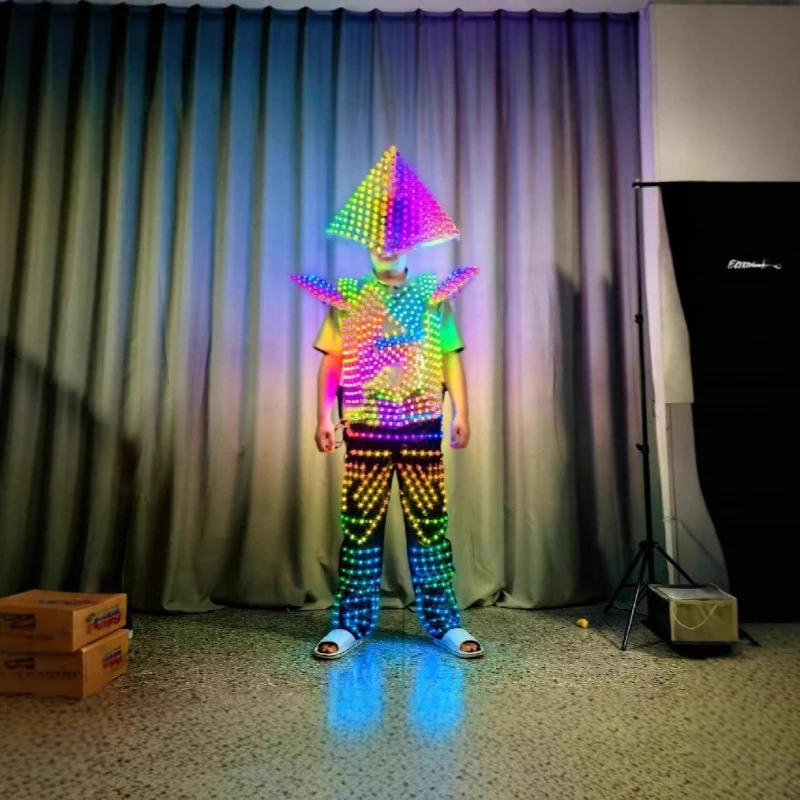 

Atmosphere luminous suit hat LED luminous armor suit remote control phantom clothes bar KTV stage performance suit