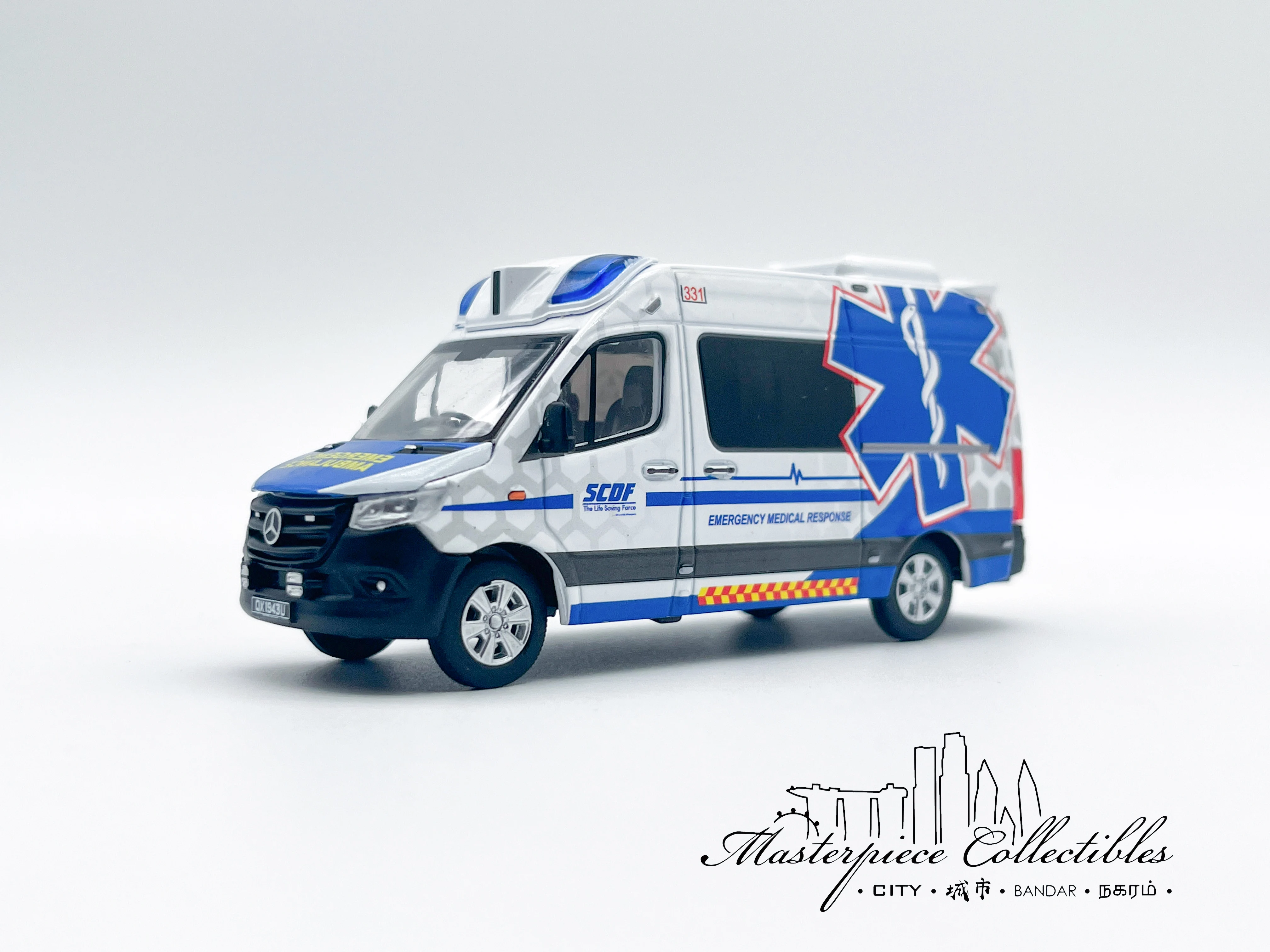 Masterpiece Collectibles 1/64  SPRINTER SCDF EMERGENCY AMBULANCE Collection of die-cast alloy car model ornaments