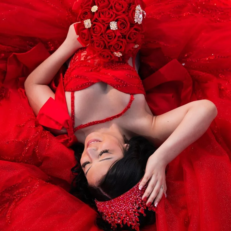 

Shiny Red Quinceanera Dress off-shoulder Glitter Crystal Lace Layered Ruffle Decal Long tail Bow vestidos de 15 Quinceanera ﻿
