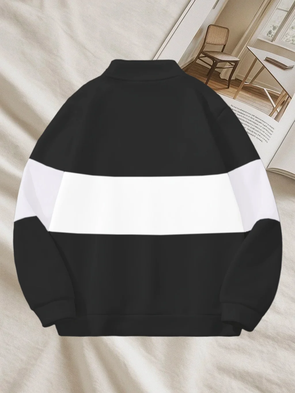 Men's Black and White Contrasting Half Open Zipper Sweatshirt, Loose Stand up Collar Casual Pullover, Popular Foreign Trade Item