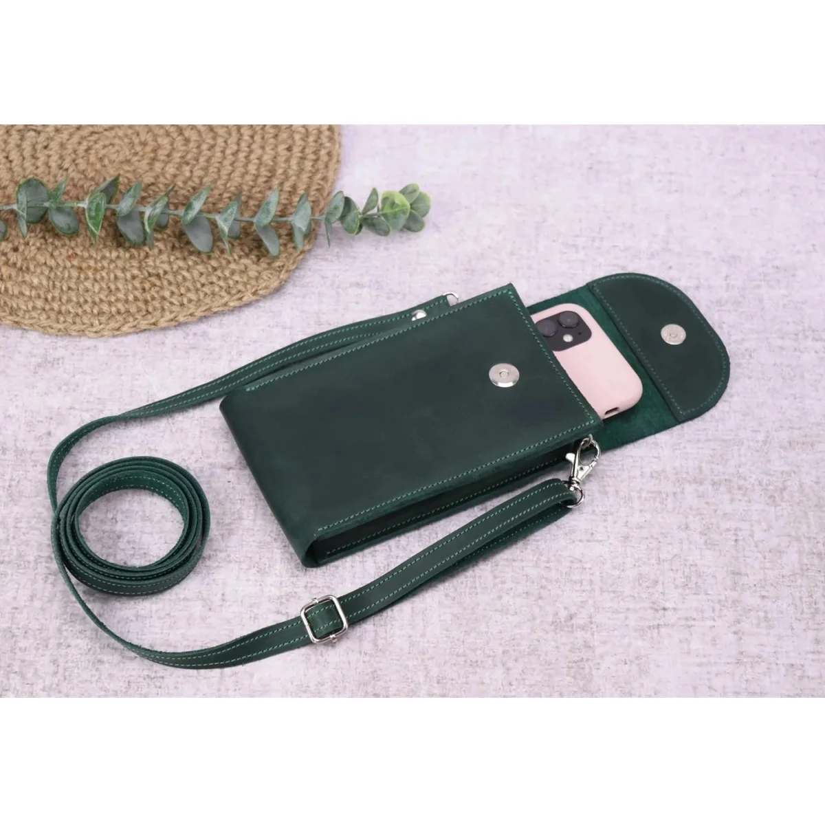 

Leather Handmade Crossbody Purse/ Cell Phone Shoulder Bag/ Small Crossbody Bag for iPhone 14/ 15/ Max/ Pro/ Personalized Green M