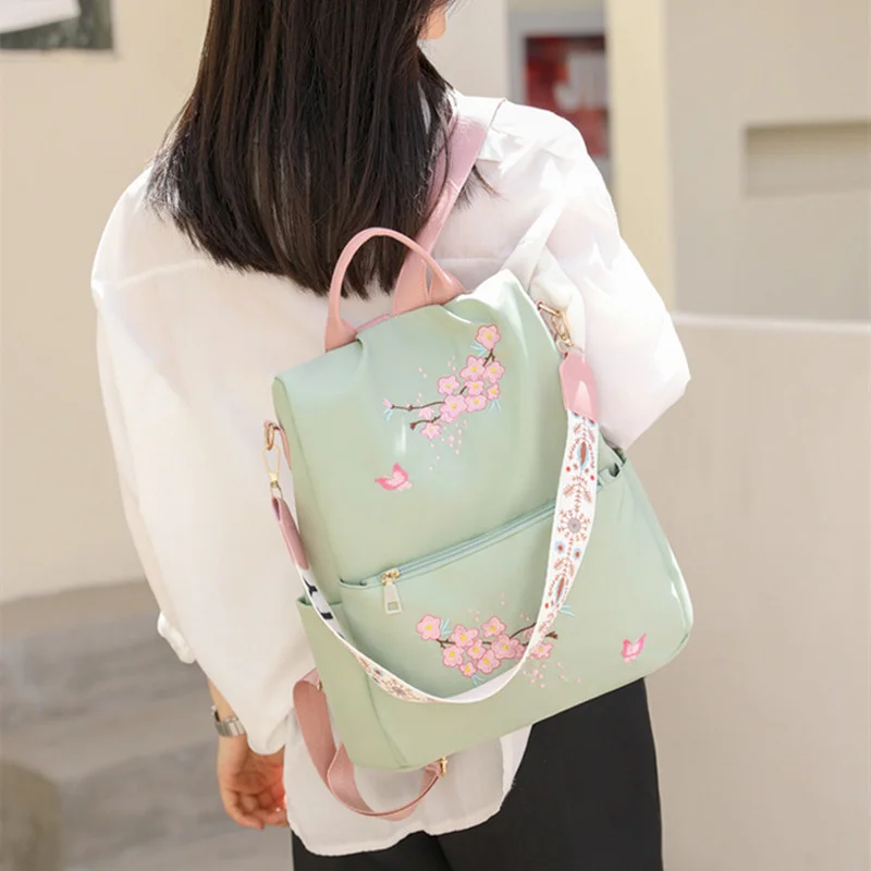 Elegant Embroidered Women's Backpack Vintage Anti-Theft Female Travel Bag Large Capacity Student School Bag For Girls