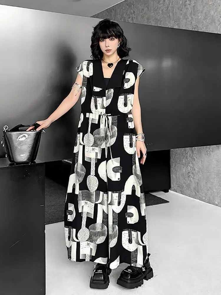 

European Station Niche Design Letter Print Jumpsuit 2025 Spring Summer New Women's Slim Fit Waist Long Romper