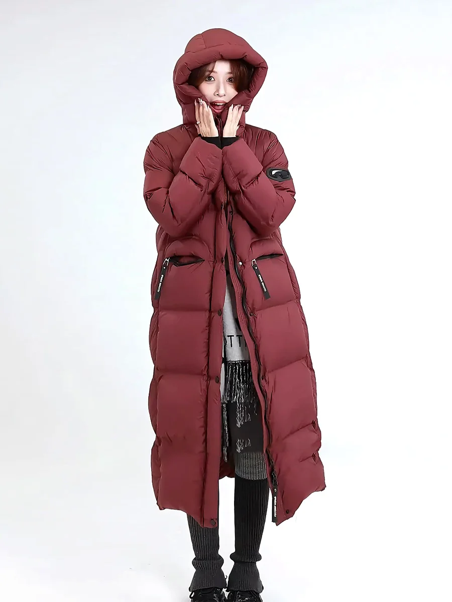 Jaqueta Feminina de Inverno Ankang Red Thi Warm Down 2025, Tendência com Capuz, Casaco Longo com Gola Alta