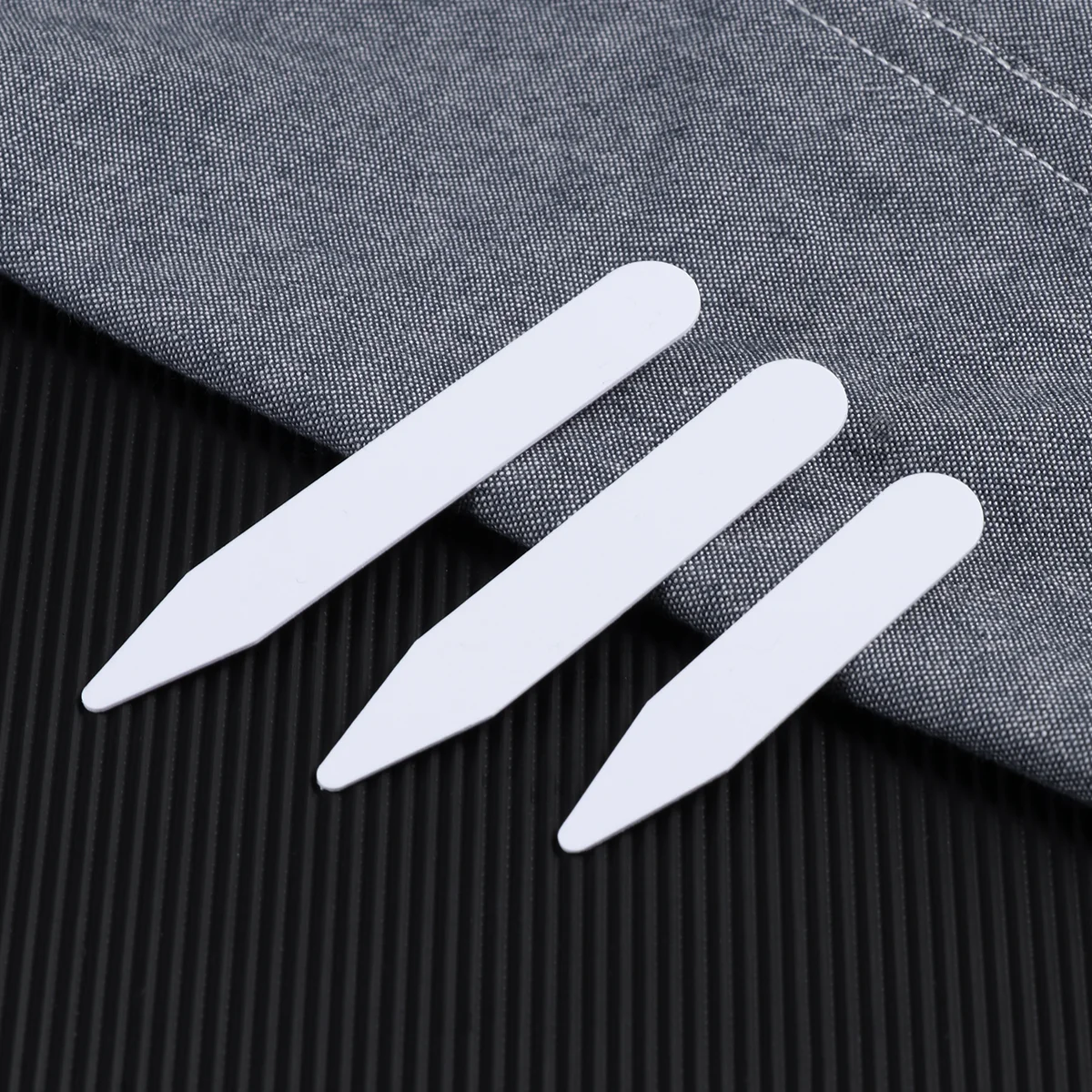 VORCOOL 200pcs Plastic White Shirts Collar Stays Bones Stiffeners in 3 Sizes White collar stay Plastic collar stay