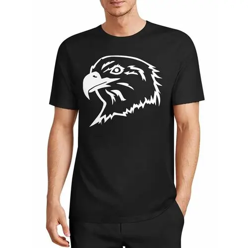 Omitting the Complex Colors and Fine Brushstrokes, Using Only Crisp Lines to Outline the Eagle's Head, the Minimalist Black and White Composition Hides a Calm and Resilient Aura. Casual T-Shirt