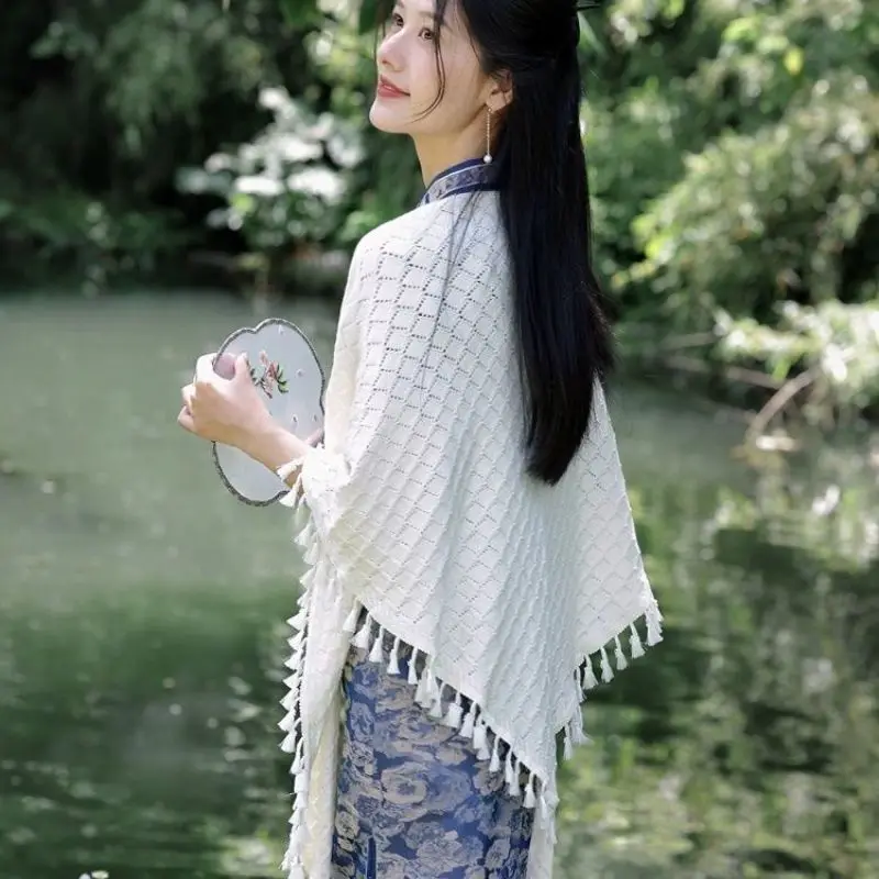 Spring Womens Elegant Plaid Tassel Shawl With Pin