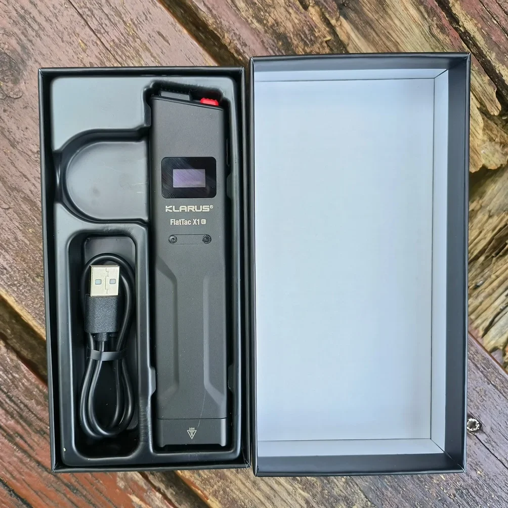 Klarus X1 Ultra-thin EDC Tactical Flashlight Luminus SST-70 LED 4200LM Outdoor Emergency Torch Light Built-in Battery for Hiking