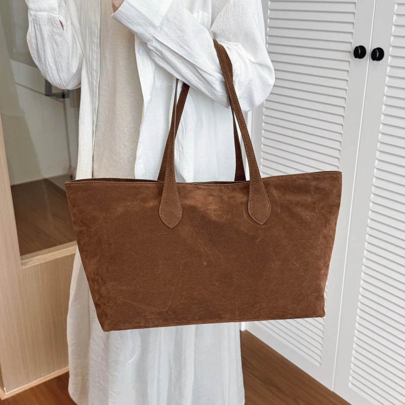 

Women Leather Luxury Classic Crossbody Bag Fashion Designer Shoulder Tote Handbag For Modern Daily Comfort