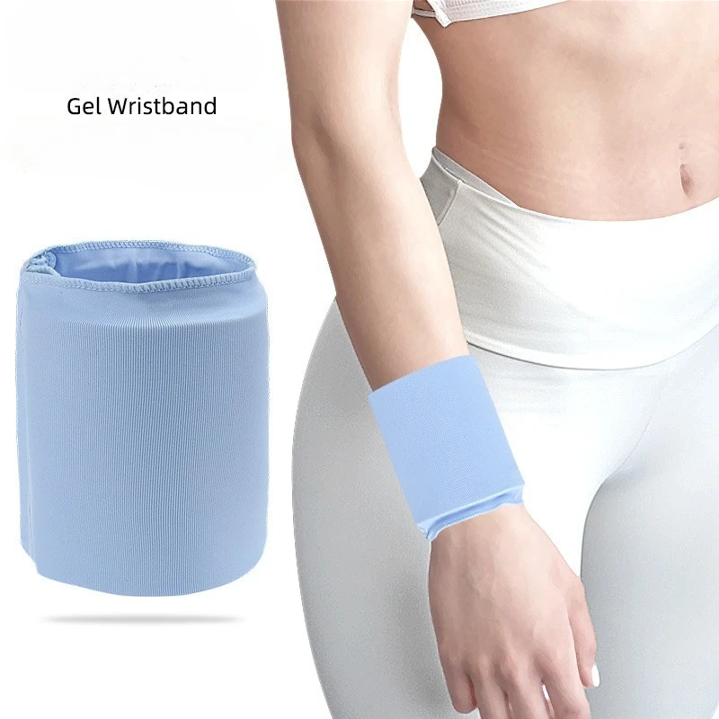 

Sports Protection Wrist Solid Gel Wrist Guard Hot Cold Compress Lycra Fabric 360 Degree Coverage Soft Shock Absorption Supports