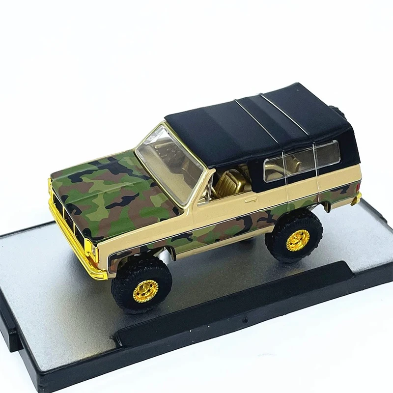 M2 Machines 1:64 Scale Alloy Car Model 2025 Payment 1992 C1500 SS Collection Ornaments Child Birthday Gift - Image 3