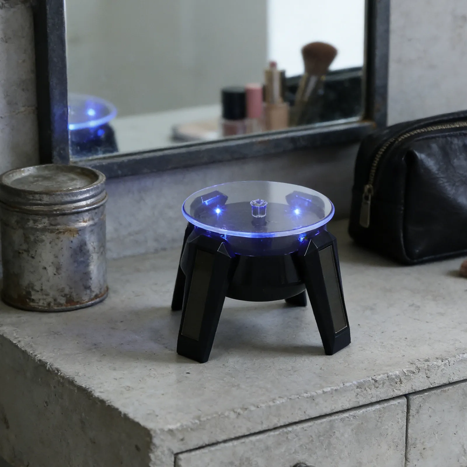 Solar Powered Turntable Black 360 Degree Rotating Jewelry Stand Necklace Bracelet Ring Display Platform Retail Exhibition Rack