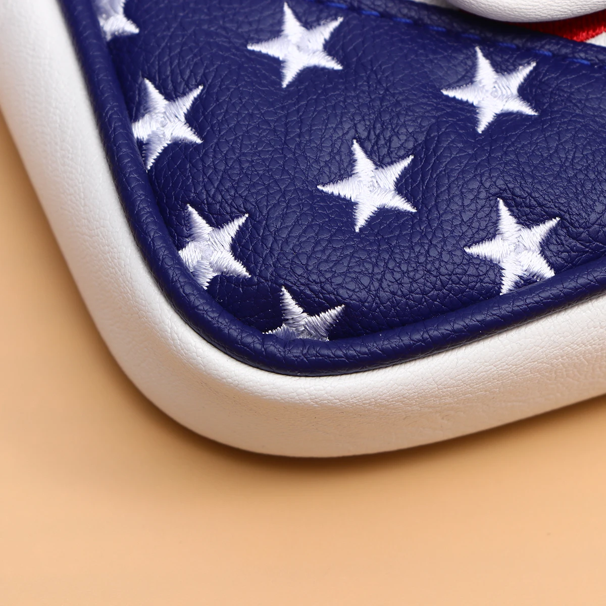 

Mallet Putter Cover Pu Headcover Usa Flag Embroidery Design Smooth Fit Scratch Resistant Machine