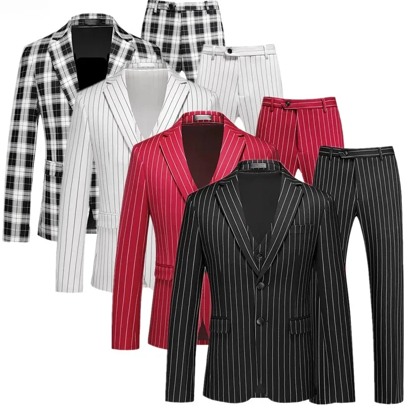 

Мужской костюм-тройка в вертикальную полоску, облегающий пиджак и жилет с брюками азиатского размера. Доступно красный, синий, черный, белый.