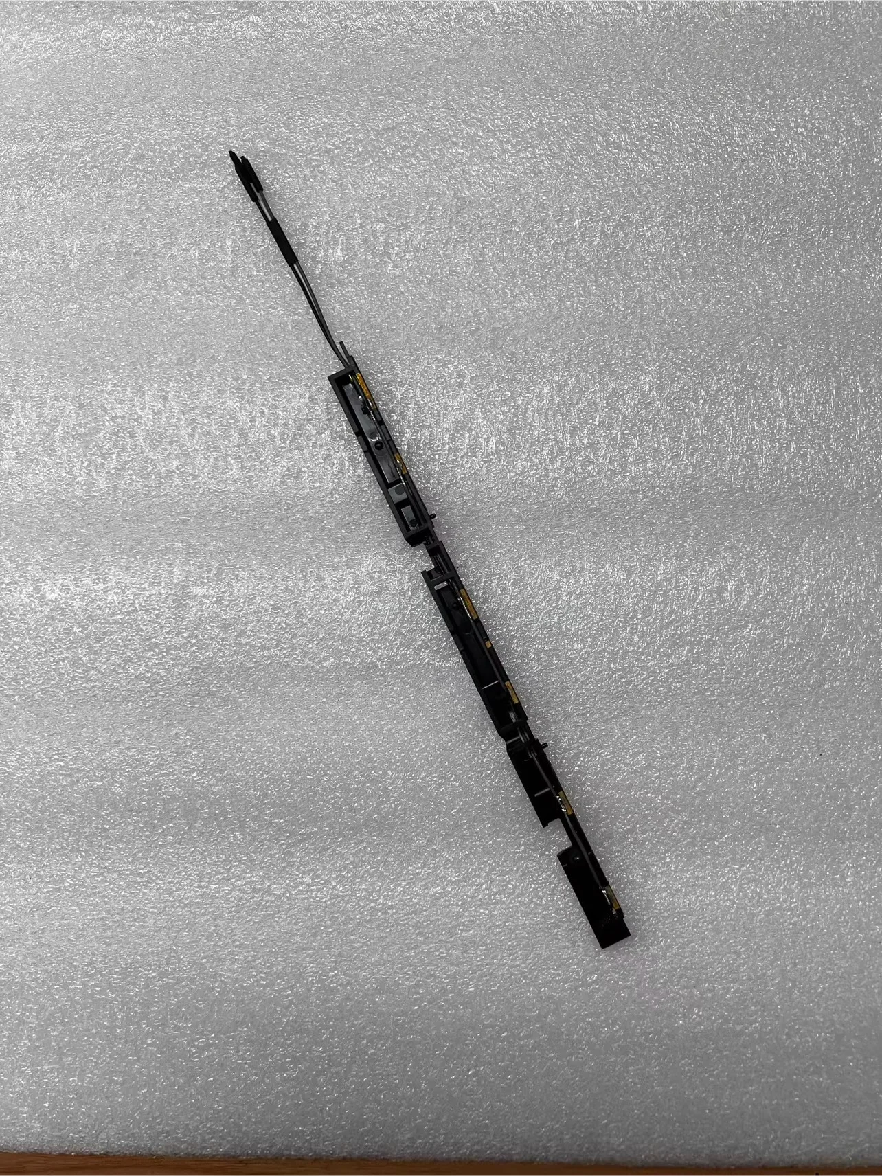 

Антенна для Dell XPS 15 9550 9560 9570 M5510/20/30 08XY6K