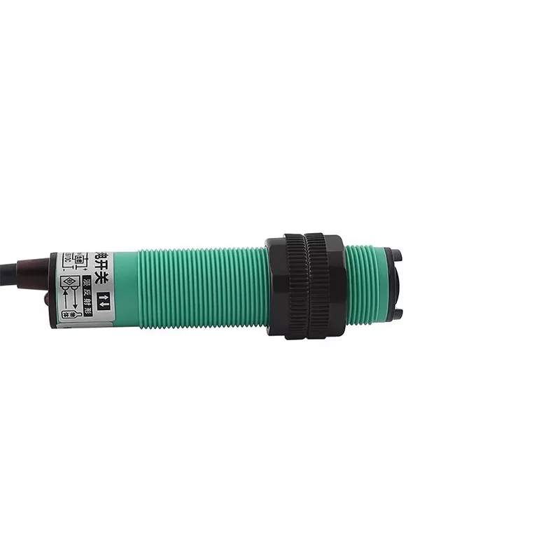 

M18 long distance diffuse reflection photoelectric switch E3F-DS300C1 DC three-wire NPN normally open 0-3 meters distance C4