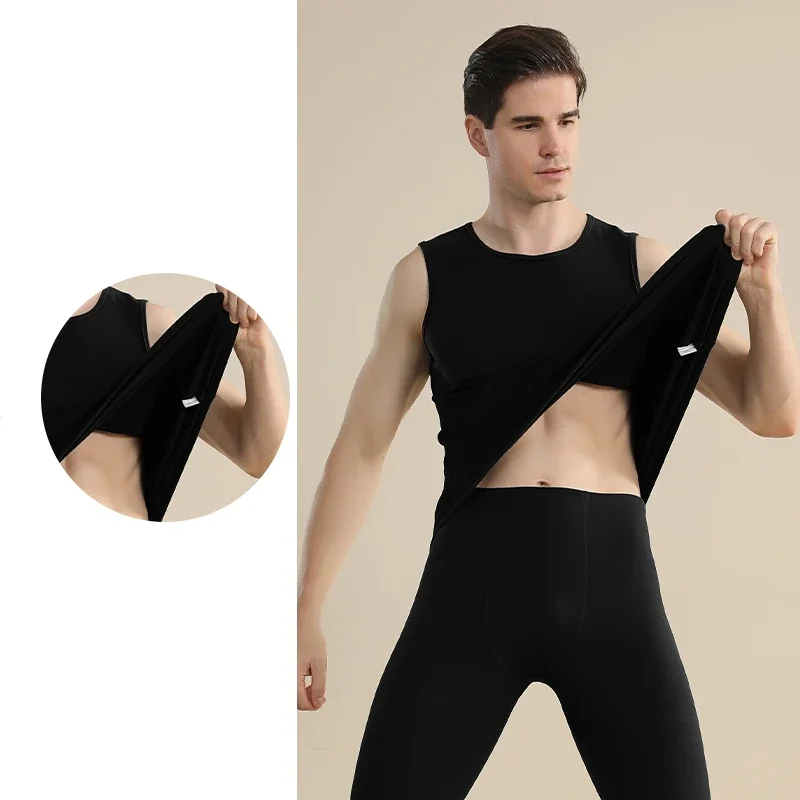 مجموعة الطبقة الداخلية الدافئة للرجال المشهورة مكونة من قطعتين دافئة وناعمة ومريحة، مما تسمح للحركة المرنة وغير جهد