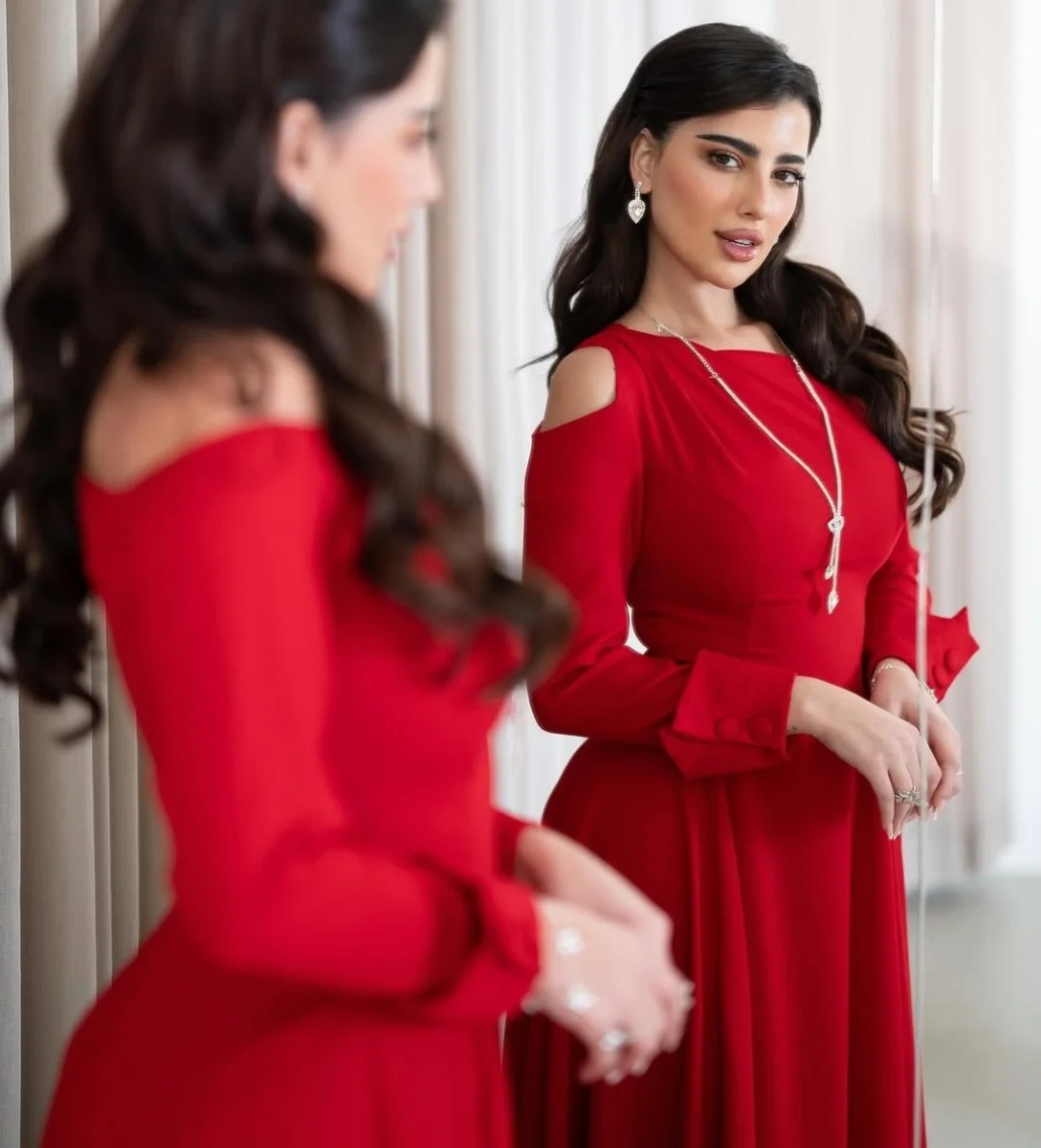 Robe de Soirée Longue en Crêpe Personnalisée avec Manches pour Femme, Sirène, Rouge, Plissée, Longueur au Sol, Bal