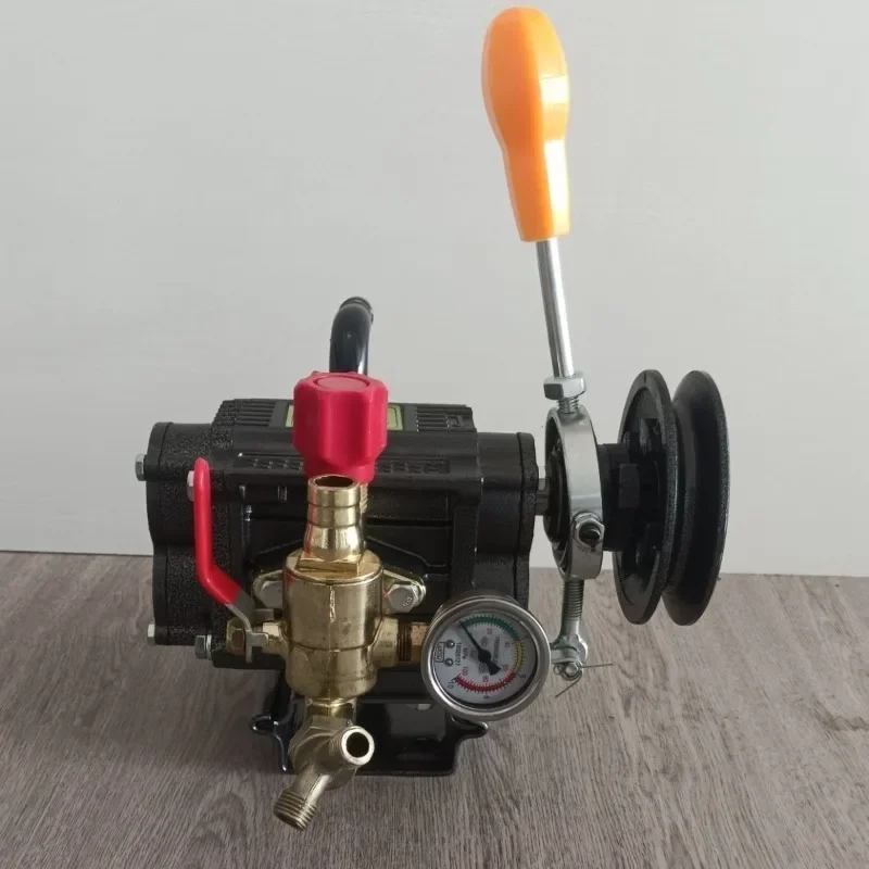 spraying machine gear pump multi-functional high pressure pump, pesticide pump small four-wheel special spraying machine