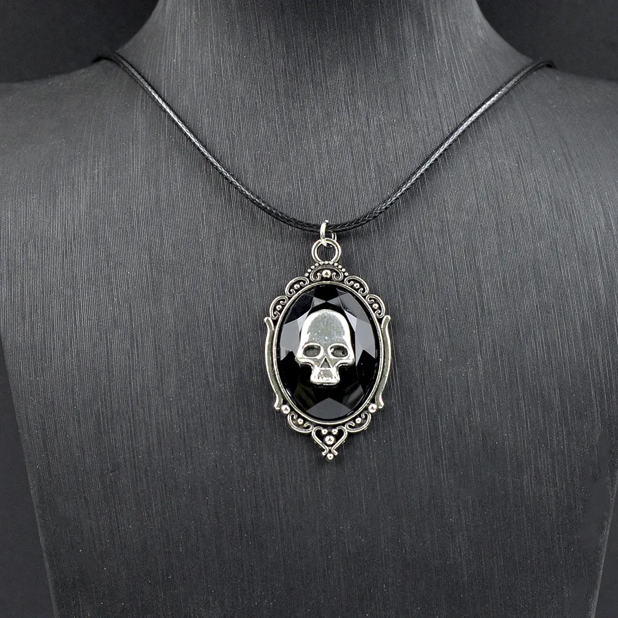 DIY accessories European and American cross-border Halloween dark charm skeleton pendant necklace retro exaggerated punk cool je