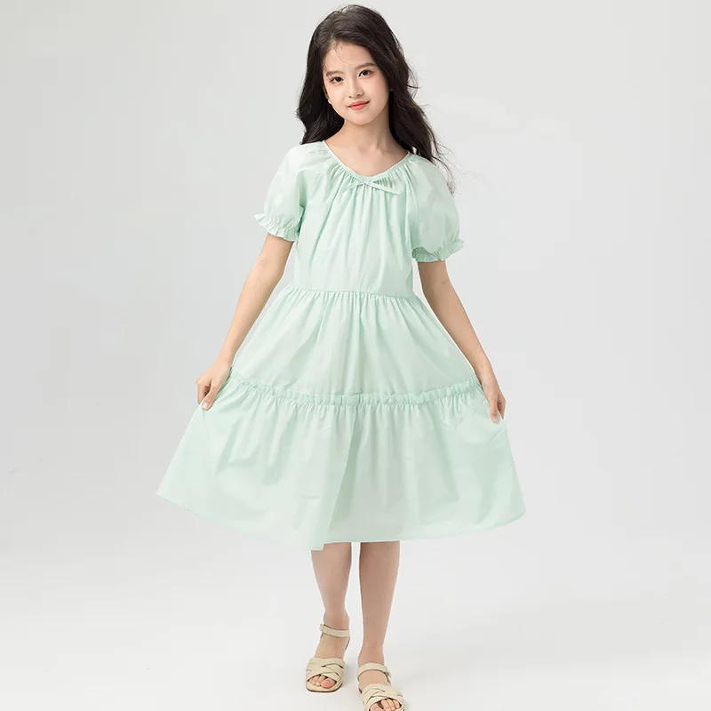 New summer dresses for girls in 2026: cake-style dresses in solid colors for medium and large children 2