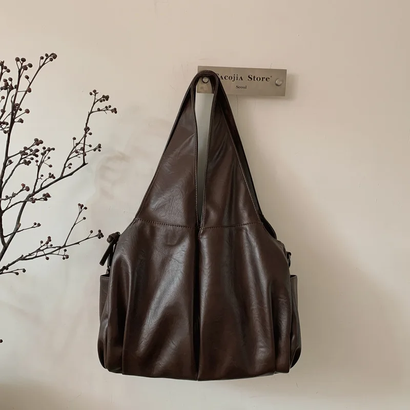 

Luxe Niche Tote Bag, Women's Spacious Commuter Shoulder Purse, Casual Day to Night Crossbody, Versatile Sling Bag, Minimalist