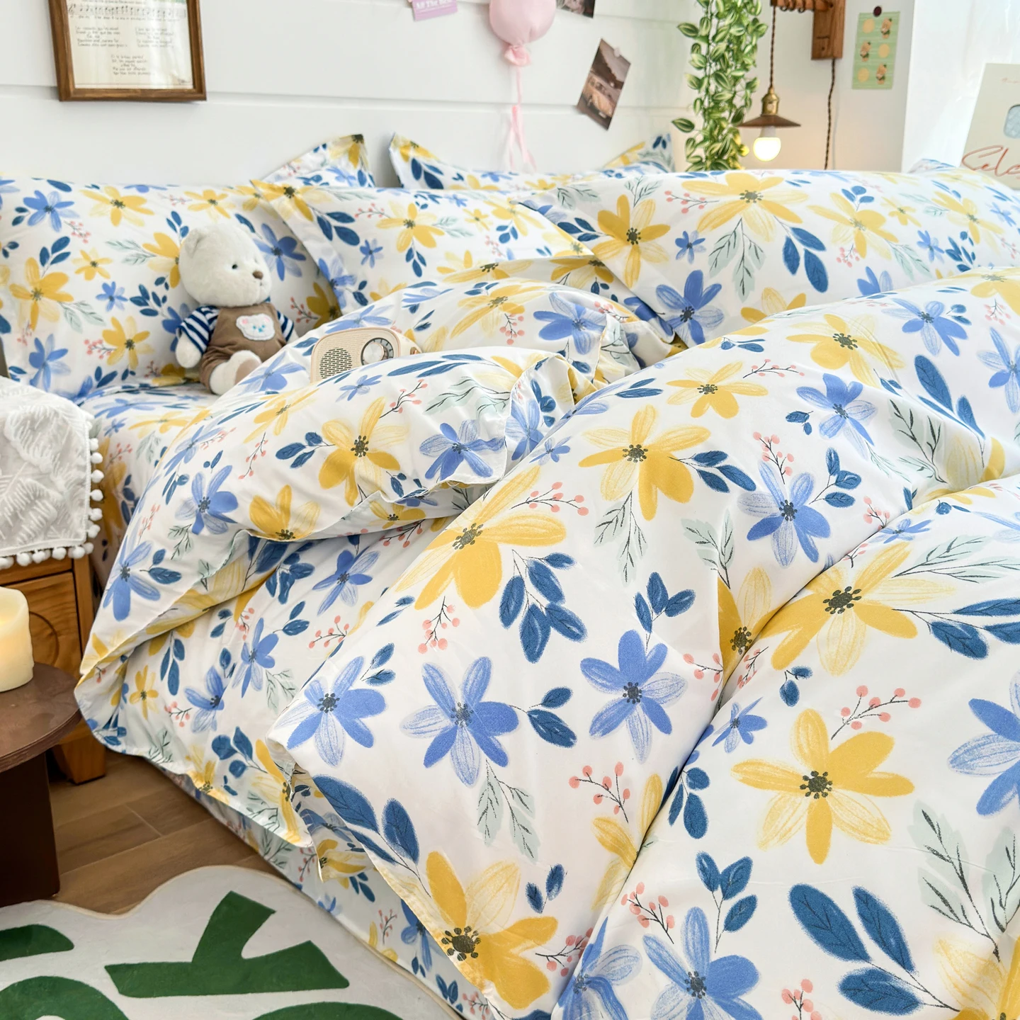 2026 New Bedding Set Fresh Small Floral Flowers Soft Skin-friendly Duvet Cover Set King Queen Size for Home Bedroom Decoration