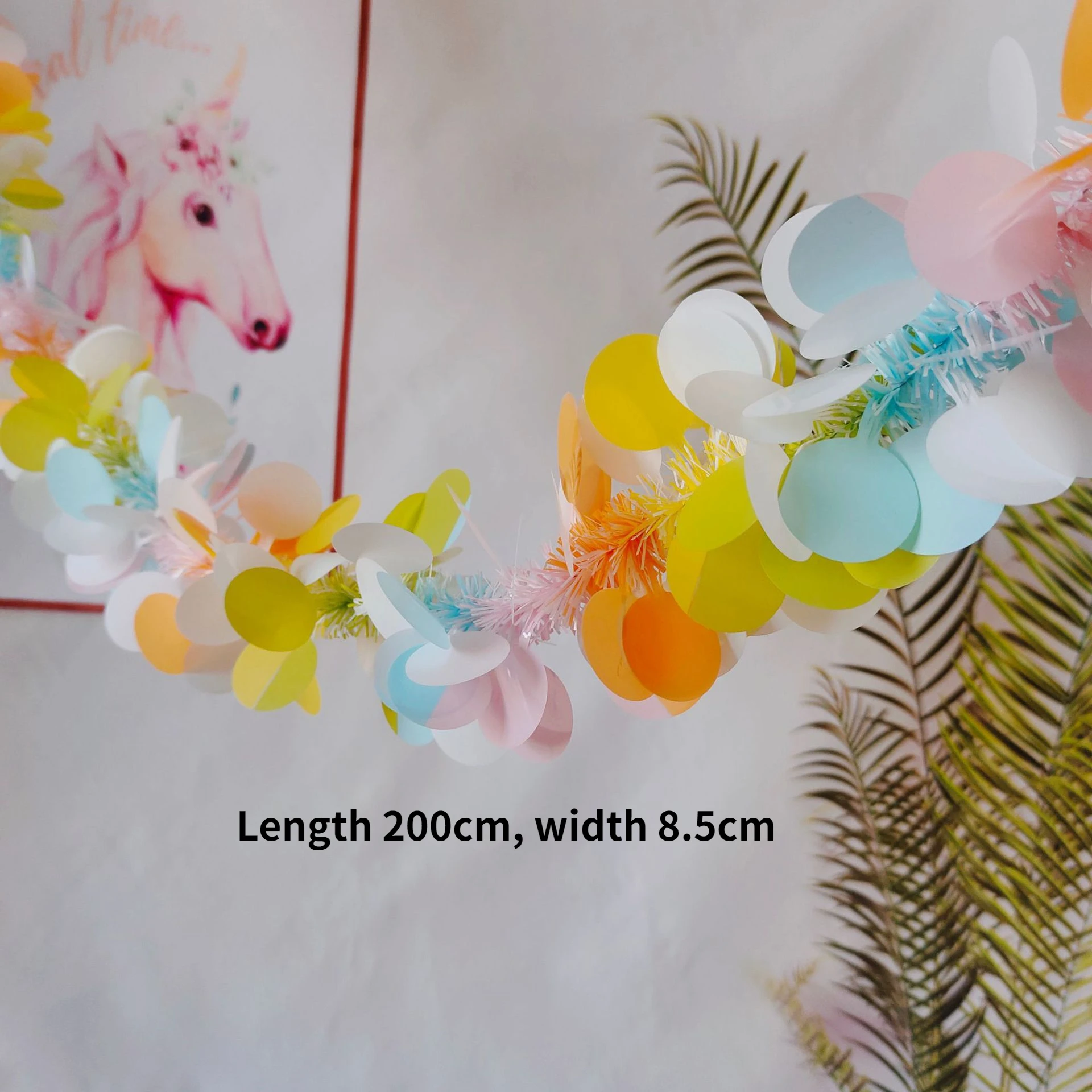 Weelderige 70,8" faux eucalyptus slinger met witte bloemen - perfect voor huis- en vakantiedecoratie, muurophanging, tuin- en feestacenten