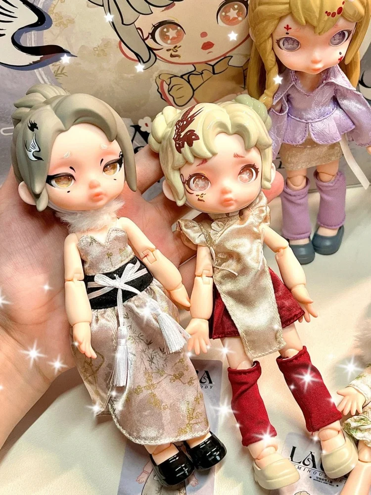 

Original Laura Floating Brocade 12-Point Bjd Blind Box 1/12 Bjd Action Figure Movable Joint Decoration Desktop Toy