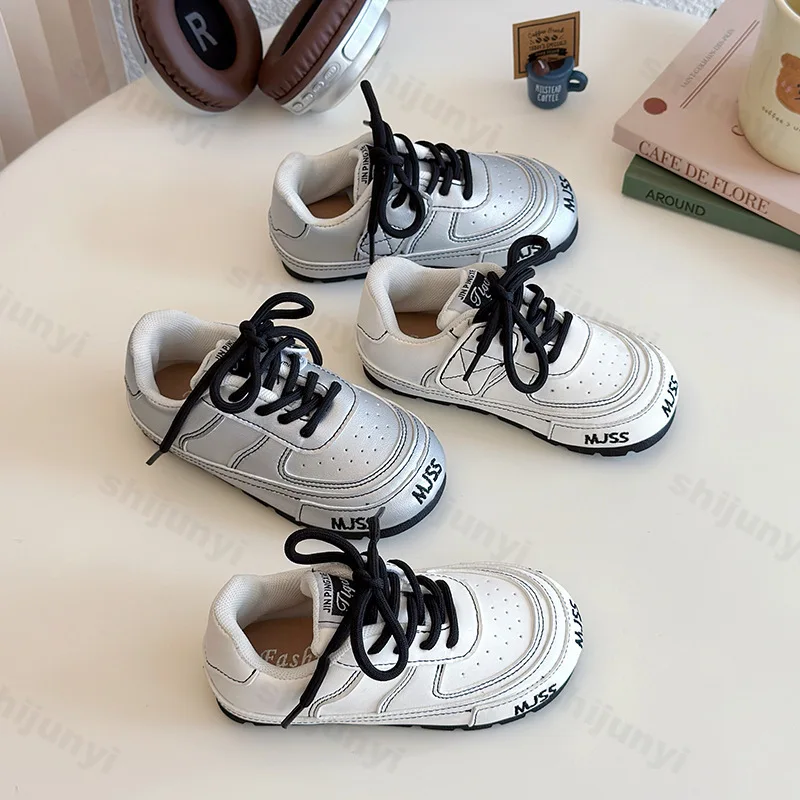 

Boys' Niche Design Low Top Casual Sports Shoes 2025 Autumn Childrens' Fashion Trend Versatile Comfortable Lace Up Flat Sneakers