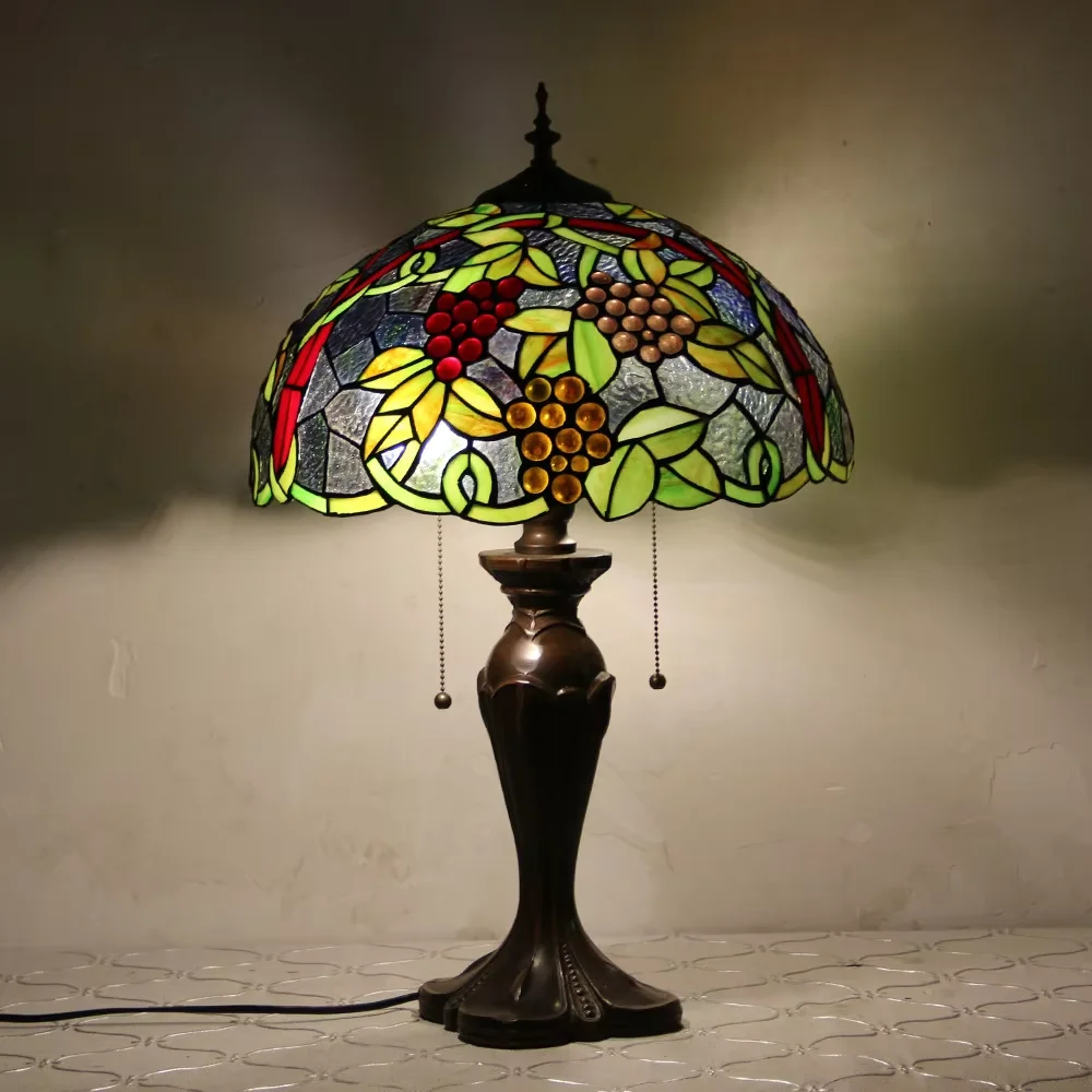 

16Inch 40cm European Vintage Classic Desk Lamp Tiffany Stained Glass Floral Grapes Lampshade Bedroom Bedside Table Lights