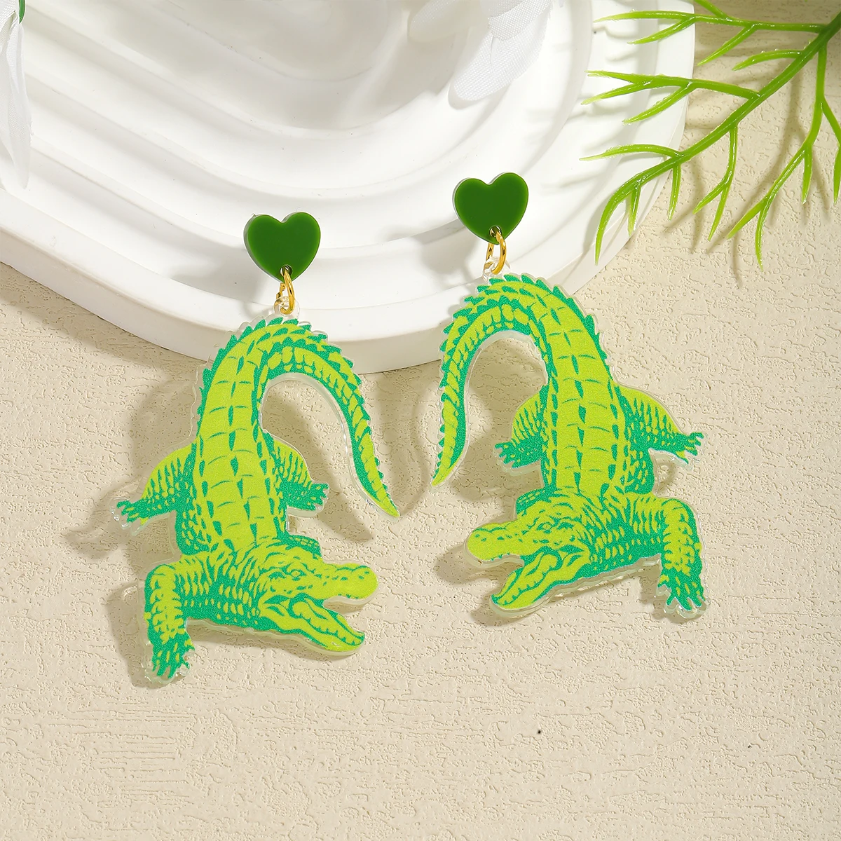 

Acrylic Colorful Crocodile Dangle Earrings for Women Creative Animal Drop Earrings Statement Summer Beach Cute Accessories Gift
