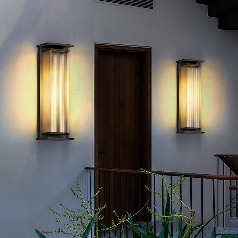 مصباح جداري خارجي مقاوم للماء وحديث وبسيط للشرفة مصباح جداري خارجي للحديقة الخارجية والفيلا وبوابة الفندق ومصباح حديقة بمناظر طبيعية